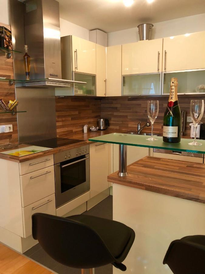 Luxurious City Apartment Incl Garage And Terrace เวียนนา ภายนอก รูปภาพ
