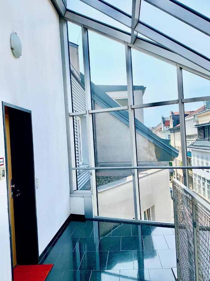 Luxurious City Apartment Incl Garage And Terrace เวียนนา ภายนอก รูปภาพ